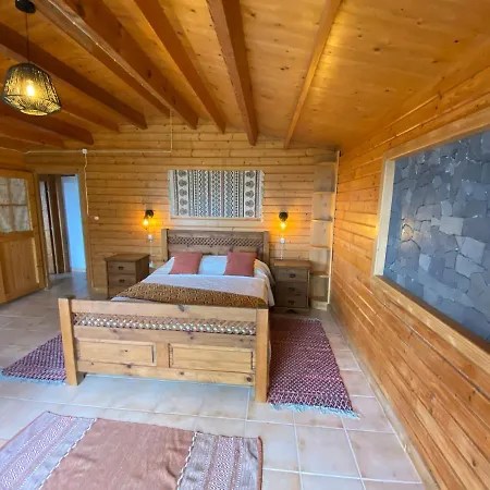 La Madrugada Chalet *